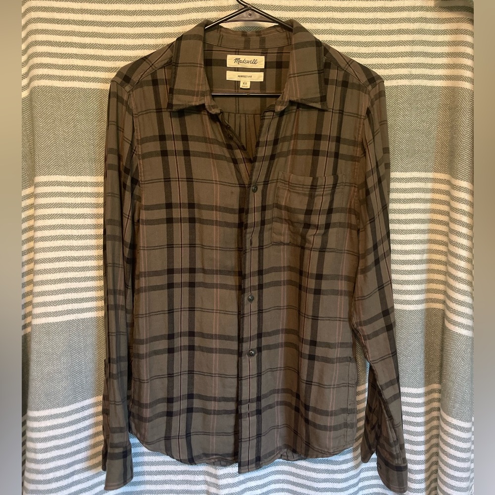 Madewell Perfect Fit Flannel Button Down Shirt Size XS